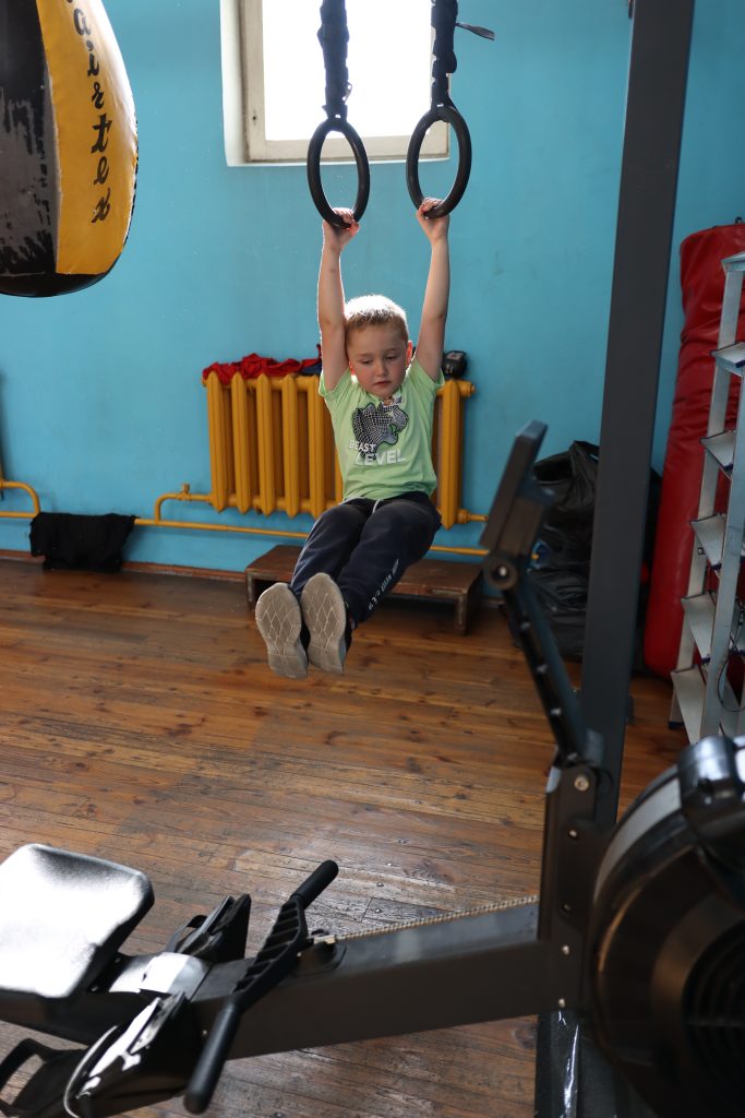 Детский бокс и кикбоксинг в Минске. Лучший зал бокса и кикбоксинга. Тренеры Лис Анатолий Иванович, Прескура Дмитрий Васильевич, Капский Сергей