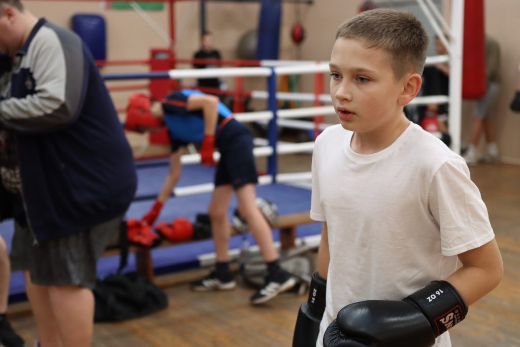 Тренировки по боксу в спортивном клубе ул. Космонавтов 56. Лис Анатолий Иванович. Boxing Club